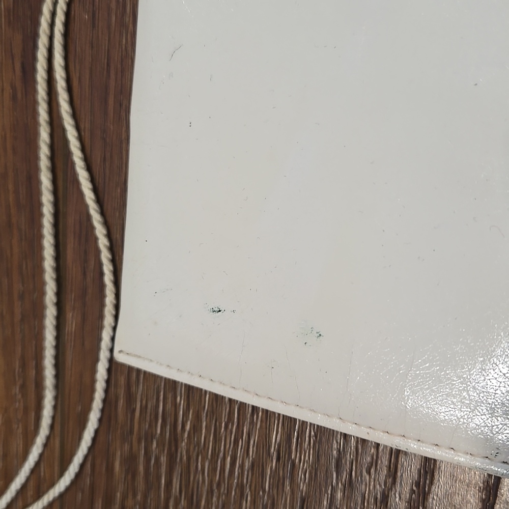 AMITY FOLDED TRAVEL WALLET.. #7135 - Picture 6 of 7